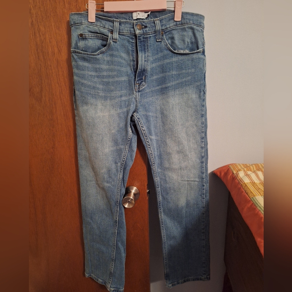 True Craft Men's Straight Leg Blue Jeans- Light Wash Size 32x30